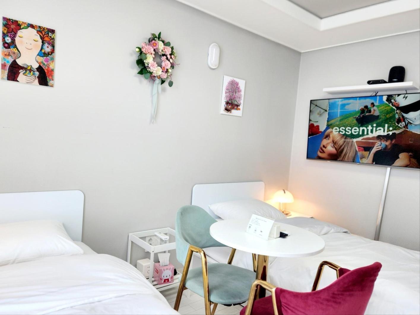 Daegu Star B&B Dsr Hotel Lily Guestroom Δωμάτιο φωτογραφία