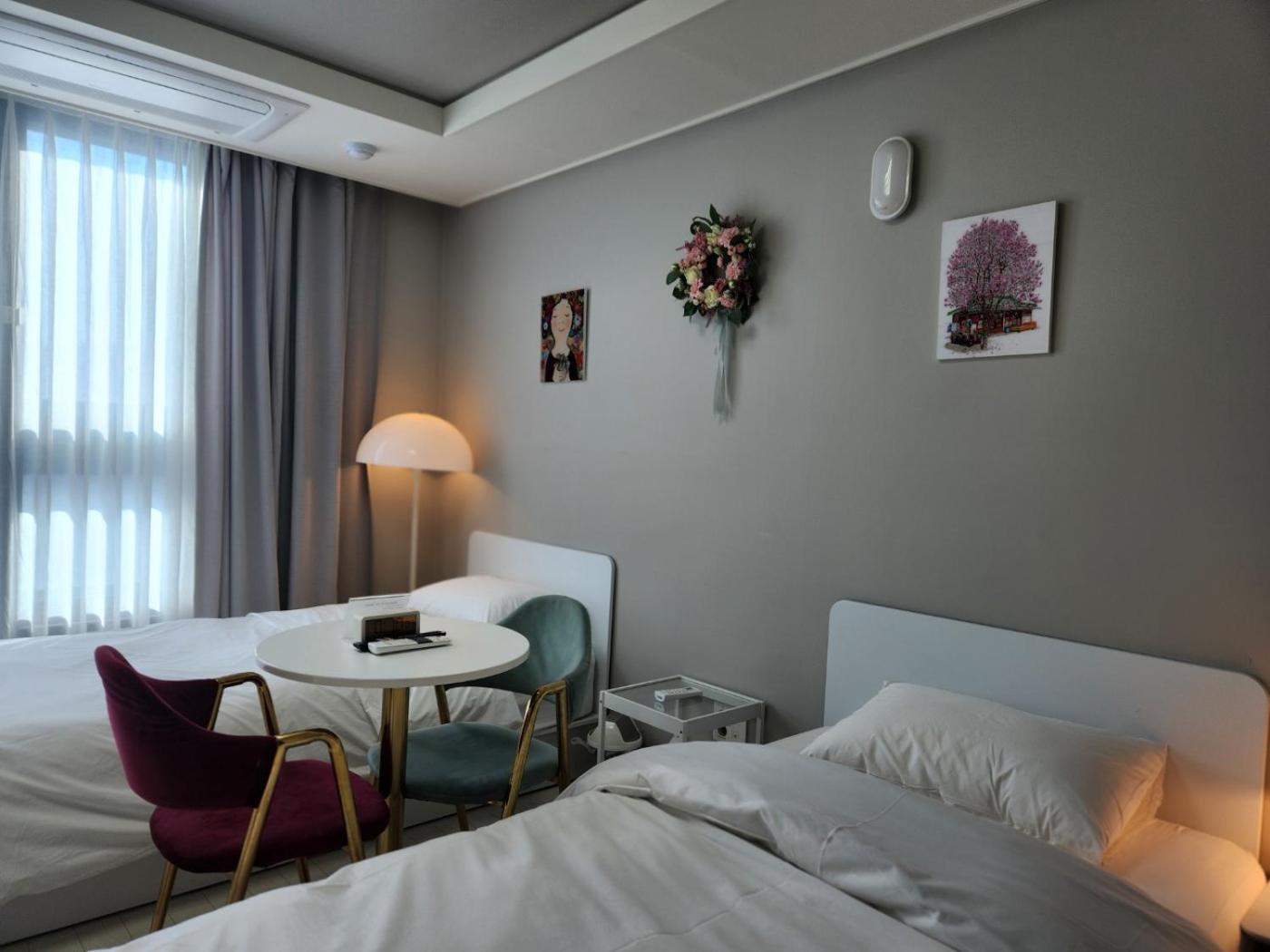 Daegu Star B&B Dsr Hotel Lily Guestroom Εξωτερικό φωτογραφία