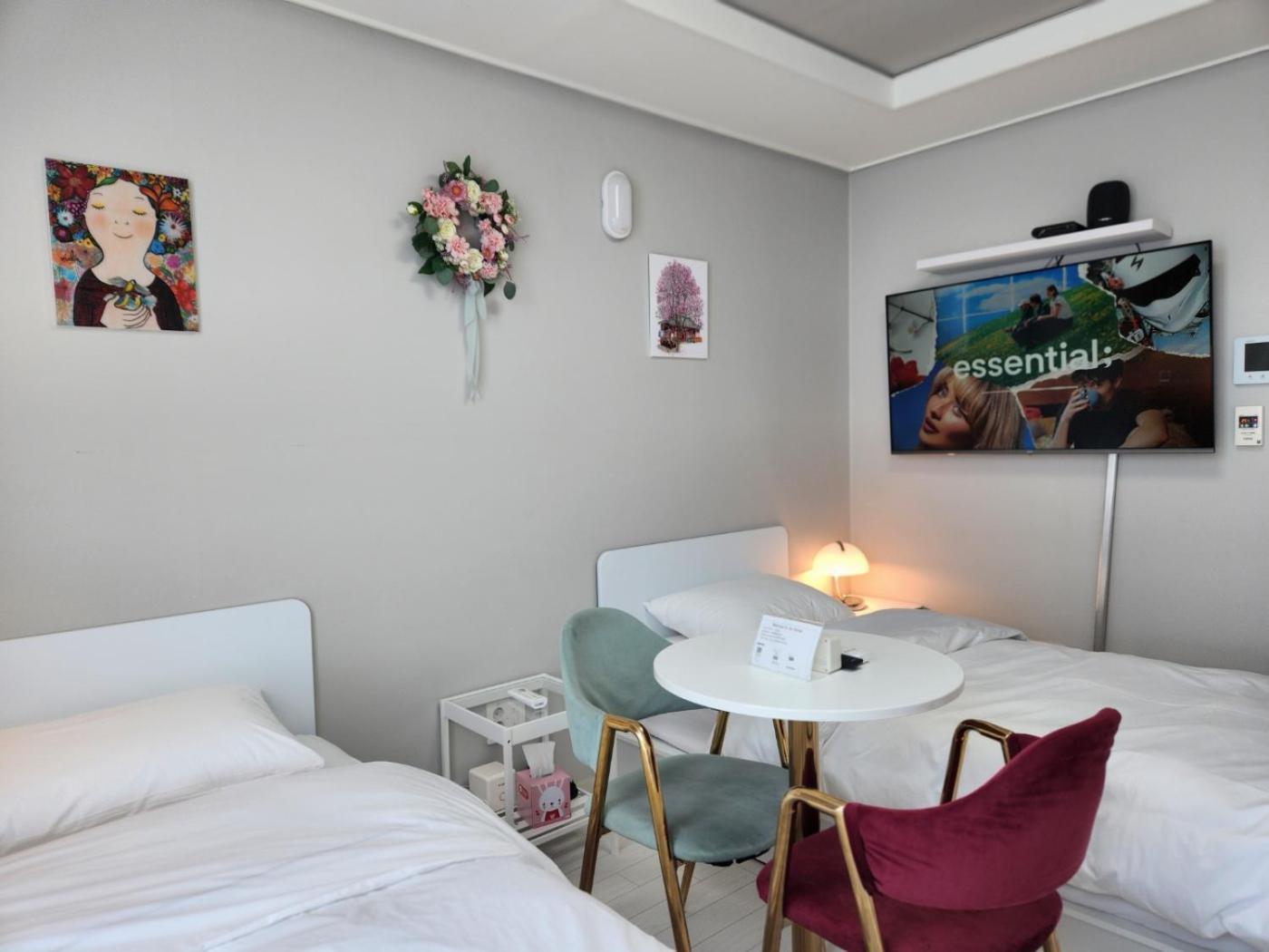 Daegu Star B&B Dsr Hotel Lily Guestroom Εξωτερικό φωτογραφία